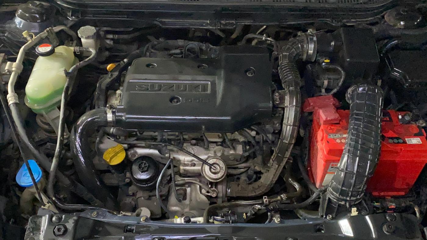 2019 Maruti S Cross ALPHA 1.3, Diesel, Manual, 93,011 km, Engine View