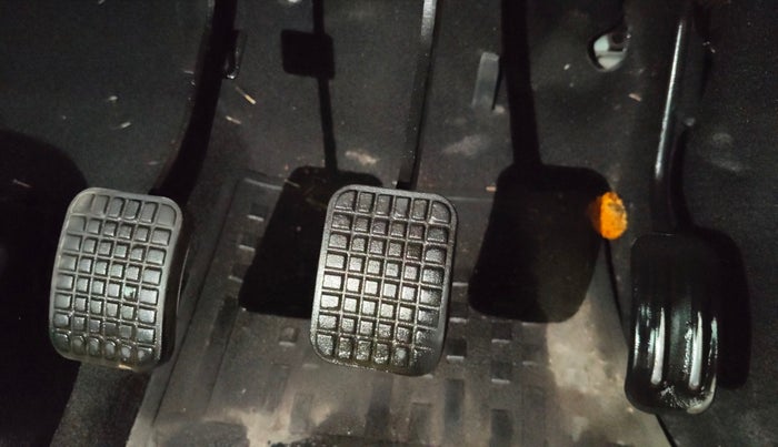 2015 Tata Nano TWIST XT, Petrol, Manual, 6,772 km, Pedals