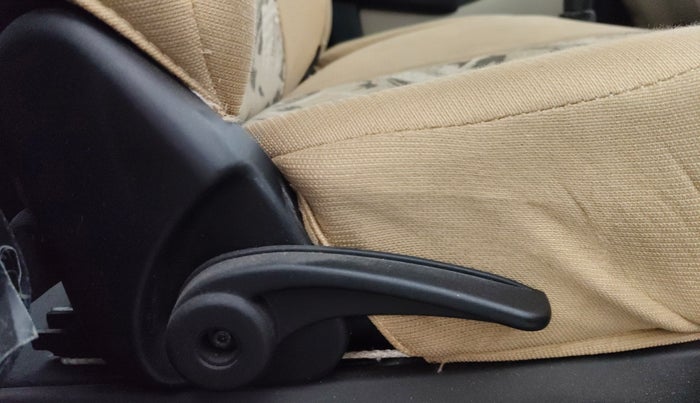 2015 Tata Nano TWIST XT, Petrol, Manual, 6,772 km, Driver Side Adjustment Panel