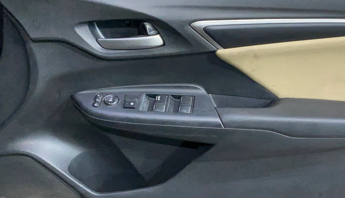 2018 Honda Jazz 1.2L I-VTEC V, Petrol, Manual, 76,376 km, Driver Side Door Panels Control