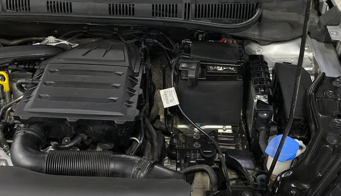 2024 Volkswagen VIRTUS Highline Plus 1.0 TSI AT, Petrol, Automatic, 21,452 km, Engine View - Left