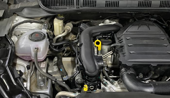 2024 Volkswagen VIRTUS Highline Plus 1.0 TSI AT, Petrol, Automatic, 21,452 km, Engine View - Right