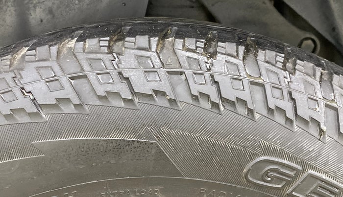 2023 Tata Harrier XT PLUS 2.0L KRYOTEC DARK EDITON, Diesel, Manual, 85,683 km, Right Rear Tyre Tread