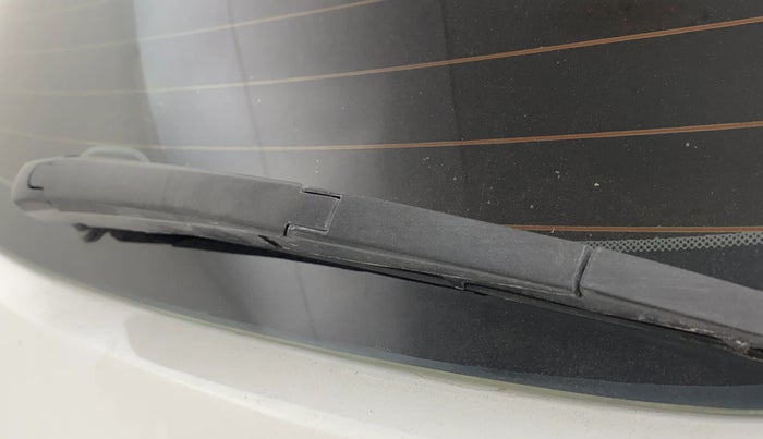 2018 Hyundai Creta SX PLUS AT 1.6 DIESEL, Diesel, Automatic, 1,22,910 km, Rear Wiper