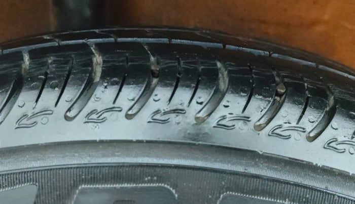 2021 Maruti S PRESSO VXI PLUS AMT, Petrol, Automatic, 49,254 km, Right Rear Tyre Tread