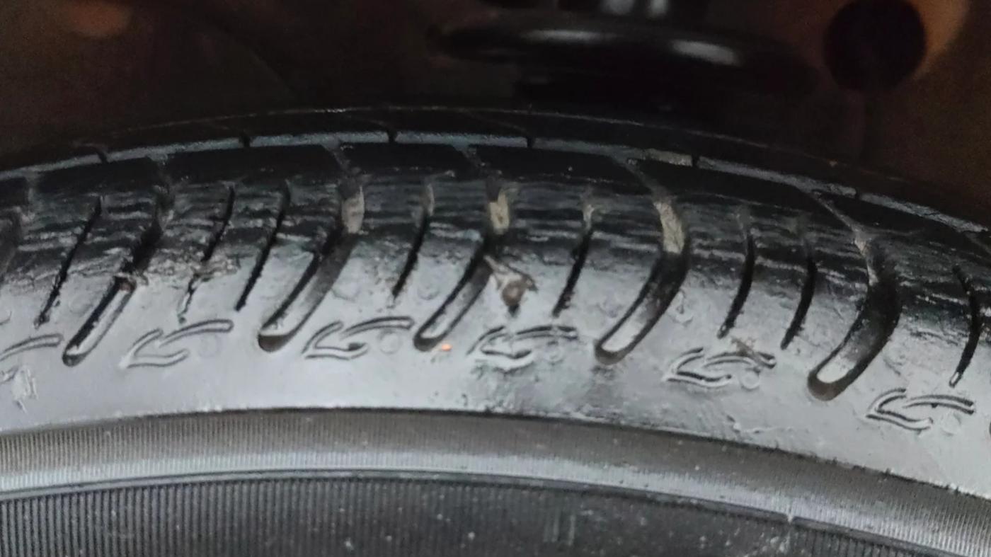 2021 Maruti S PRESSO VXI PLUS AMT, Petrol, Automatic, 49,254 km, Left Front Tyre Tread