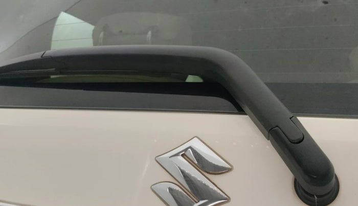 2017 Maruti Ertiga ZDI SHVS, Diesel, Manual, 39,596 km, Rear Wiper