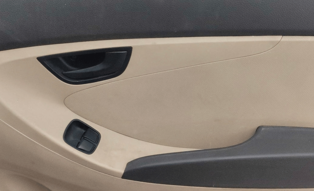 2016 Hyundai Eon MAGNA +, Petrol, Manual, 84,098 km, Driver Side Door Panels Control
