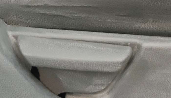 2016 Hyundai Eon MAGNA +, Petrol, Manual, 84,098 km, Driver Side Adjustment Panel
