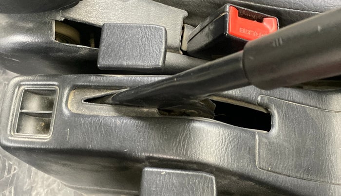 2020 Maruti Eeco 5 STR WITH A/C+HTR CNG, CNG, Manual, 1,28,645 km, Driver Side Adjustment Panel