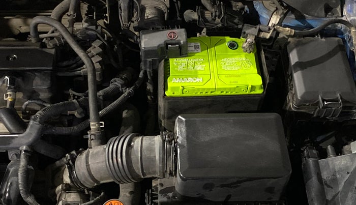 2017 Hyundai Elite i20 SPORTZ 1.2, Petrol, Manual, 1,17,819 km, Engine View - Left