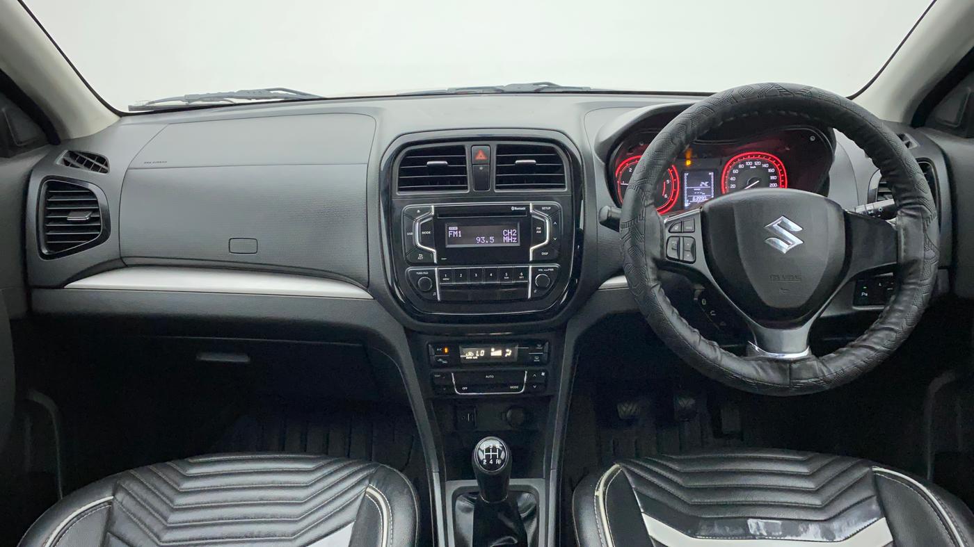 2016 Maruti Vitara Brezza ZDI, Diesel, Manual, 63,989 km, Dashboard