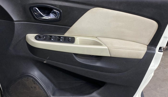 2018 Renault Captur PLATINE DIESEL , Diesel, Manual, 67,058 km, Driver Side Door Panels Control