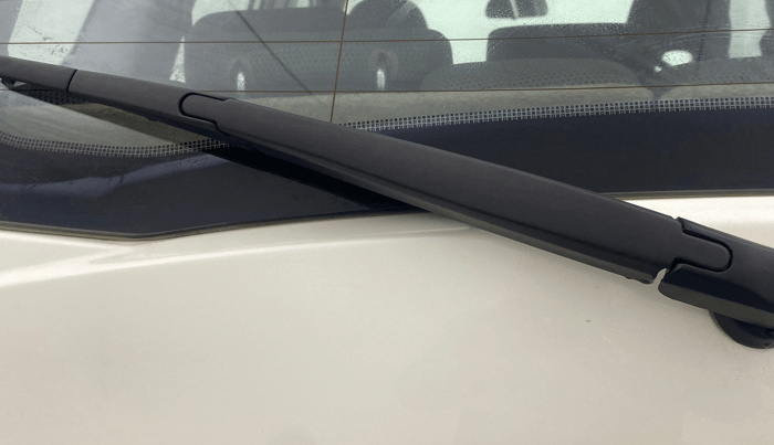 2017 Mahindra XUV500 W9 AT, Diesel, Automatic, 49,973 km, Rear Wiper