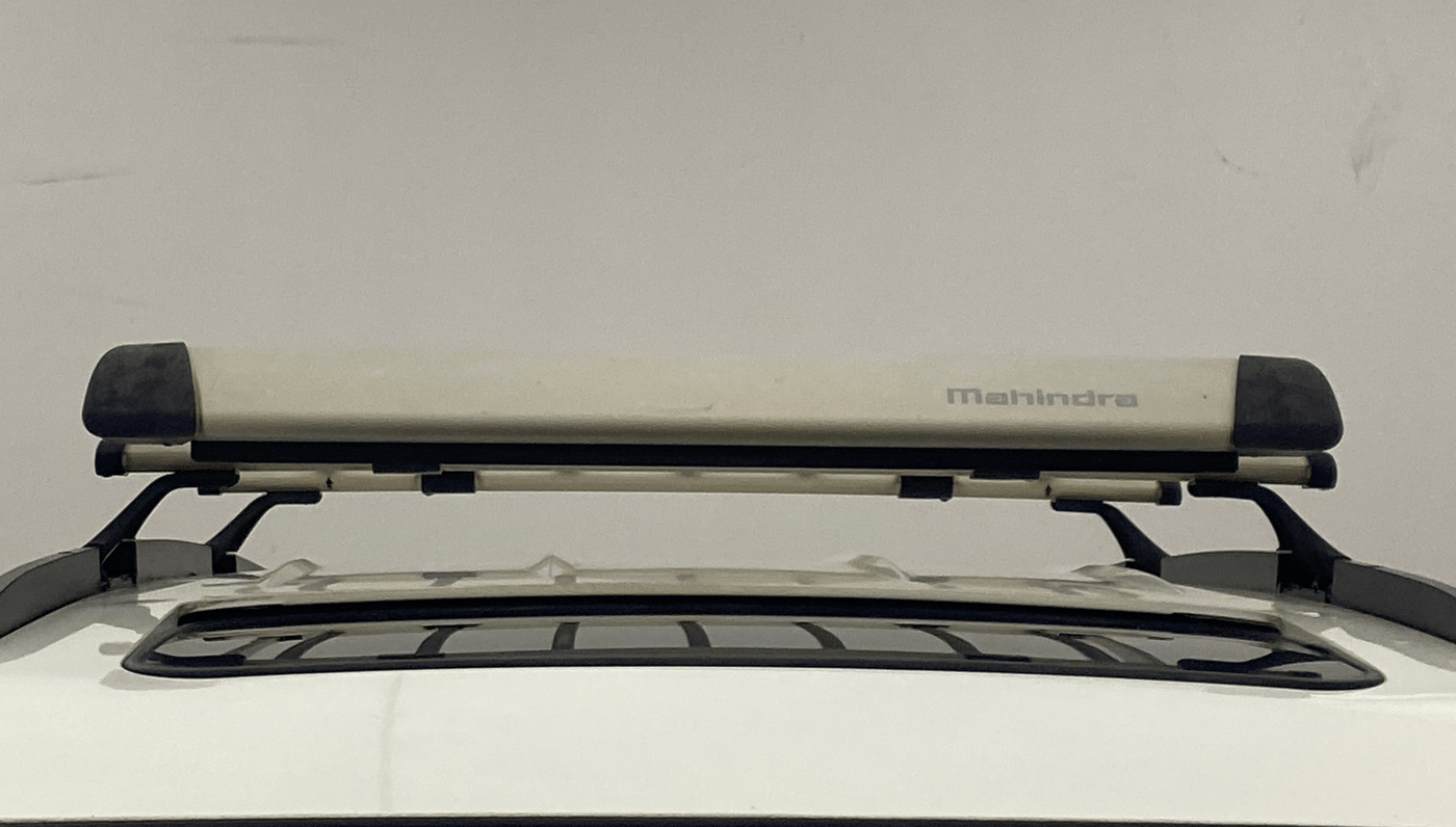 2017 Mahindra XUV500 W9 AT, Diesel, Automatic, 50,232 km, Moonroof/ Sunroof