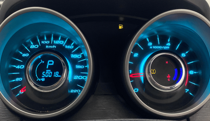 2017 Mahindra XUV500 W9 AT, Diesel, Automatic, 49,973 km, Odometer Image