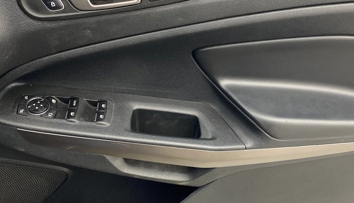 2019 Ford Ecosport TREND + 1.5L PETROL AT, Petrol, Automatic, 56,737 km, Driver Side Door Panels Control