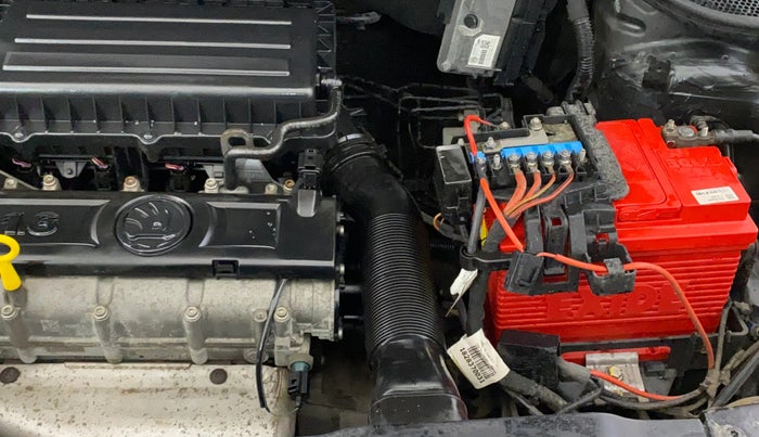 2018 Skoda Rapid AMBITION 1.6 MPI MT, Petrol, Manual, 28,306 km, Engine View - Left