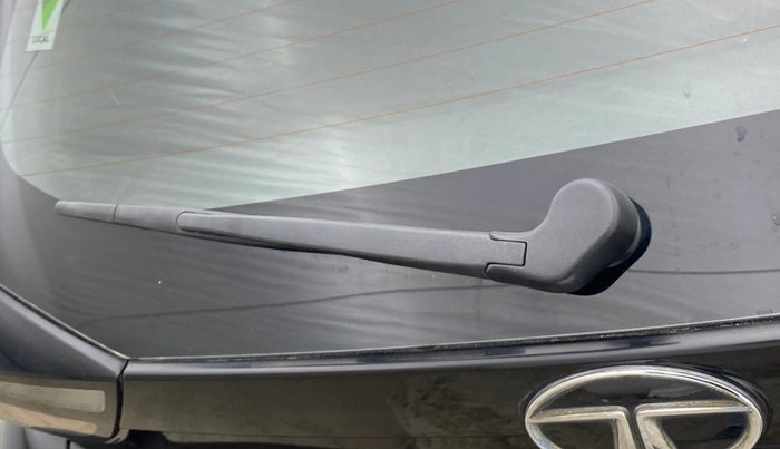 2022 Tata ALTROZ XZ PLUS PETROL DARK EDITION, Petrol, Manual, 38,738 km, Rear Wiper