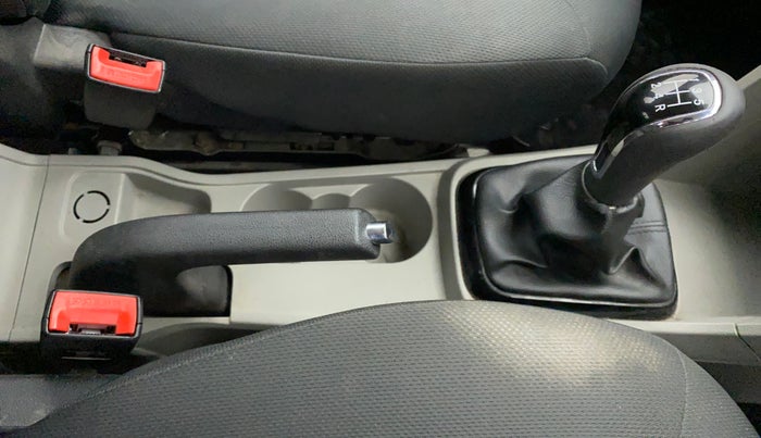 2018 Tata Tiago XZ PETROL, Petrol, Manual, 63,363 km, Gear Lever