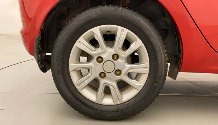 2018 Tata Tiago XZ PETROL, Petrol, Manual, 63,363 km, Right Rear Wheel
