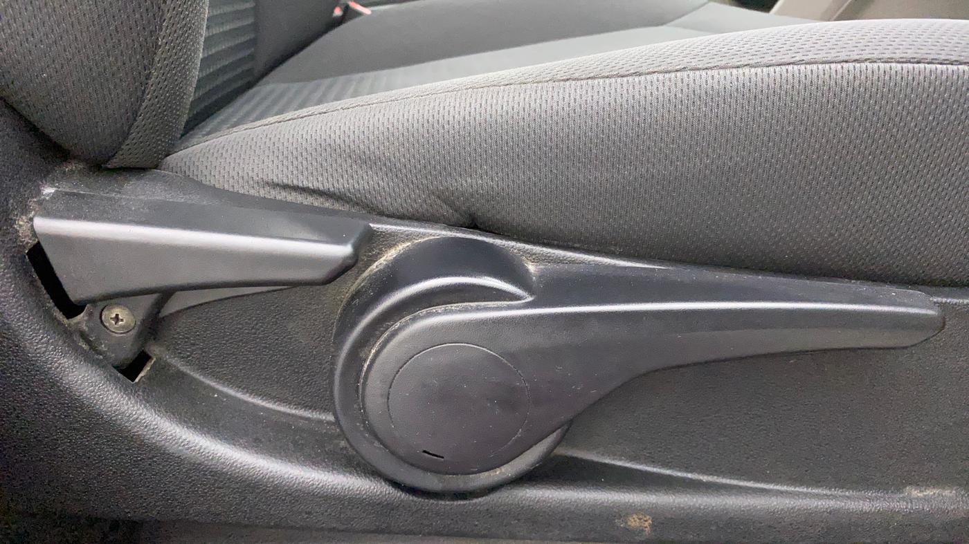 2018 Tata Tiago XZ PETROL, Petrol, Manual, 63,363 km, Driver Side Adjustment Panel