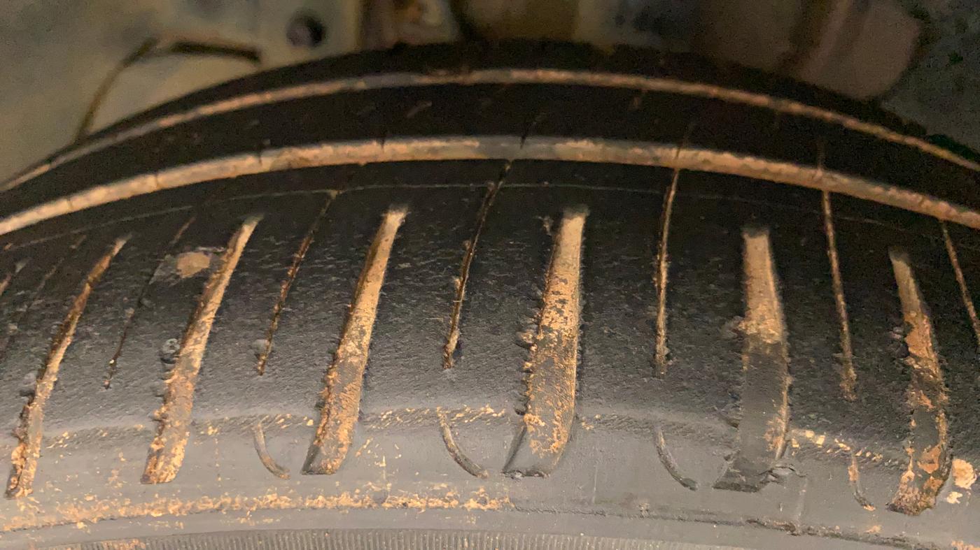 2018 Tata Tiago XZ PETROL, Petrol, Manual, 63,363 km, Left Front Tyre Tread