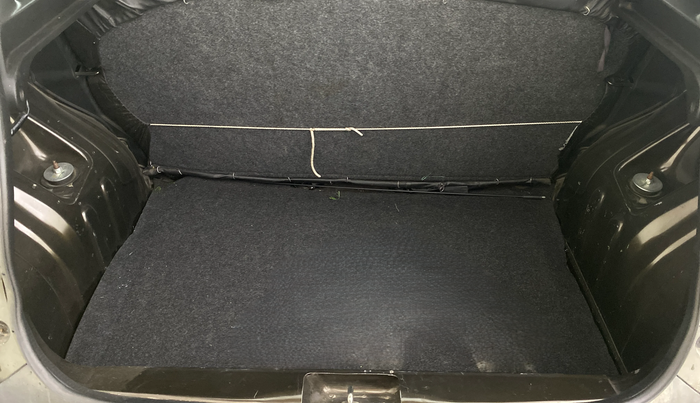 2019 Renault Kwid RXL, Petrol, Manual, 40,100 km, Boot Inside