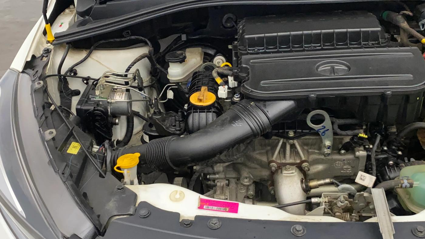 2023 Tata TIGOR XZ PLUS LEATHERETTE, Petrol, Manual, 28,096 km, Engine View - Right
