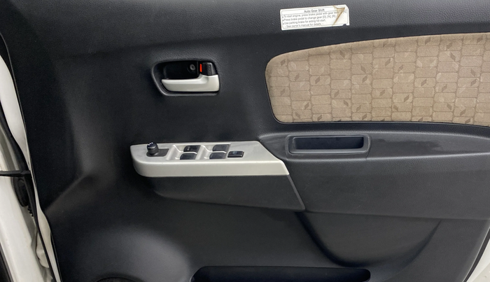 2015 Maruti Wagon R 1.0 VXI AMT, Petrol, Automatic, 34,337 km, Driver Side Door Panels Control