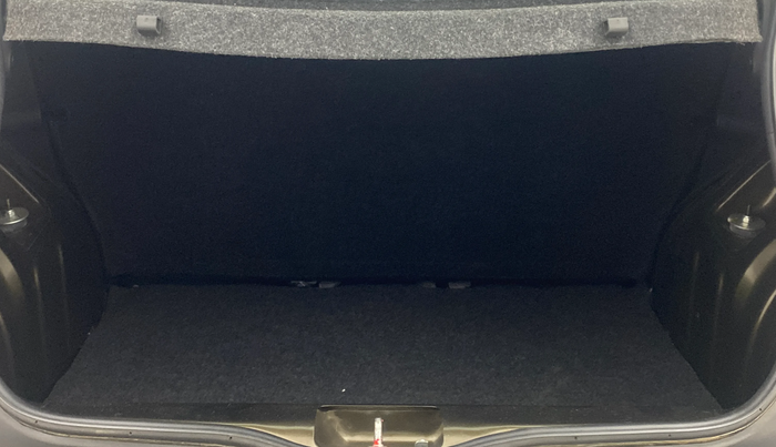 2021 Renault Kwid RXT 1.0 AMT (O), Petrol, Automatic, 12,962 km, Boot Inside