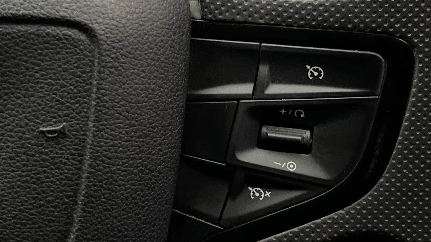 2023 Tata Harrier XT PLUS 2.0L KRYOTEC DARK EDITON, Diesel, Manual, 35,423 km, Adaptive Cruise Control