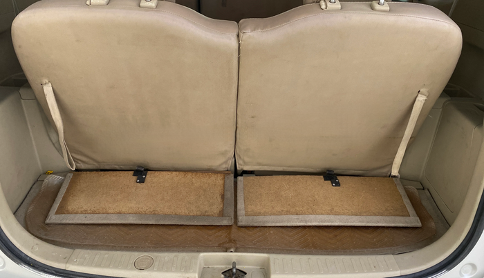 2016 Maruti Ertiga VXI AT, Petrol, Automatic, 71,206 km, Boot Inside