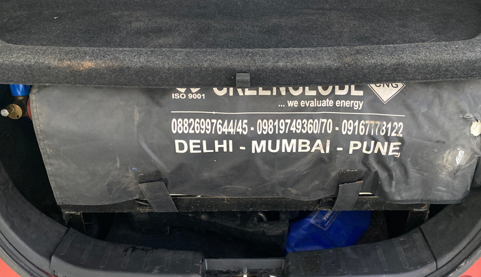 2017 Maruti Wagon R 1.0 VXI AMT, CNG, Automatic, 83,396 km, Boot Inside