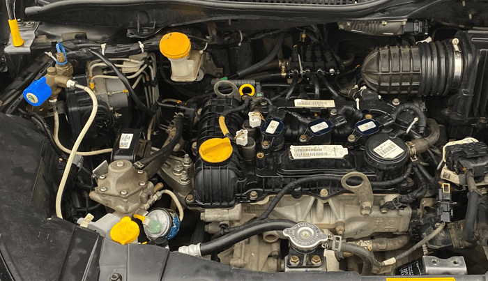2022 Tata ALTROZ XZ PLUS PETROL, CNG, Manual, 1,27,862 km, Engine View - Right