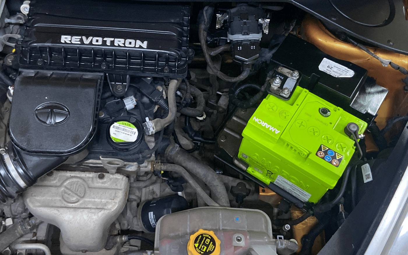 2017 Tata Tiago XZ PETROL, Petrol, Manual, 77,725 km, Engine View - Left