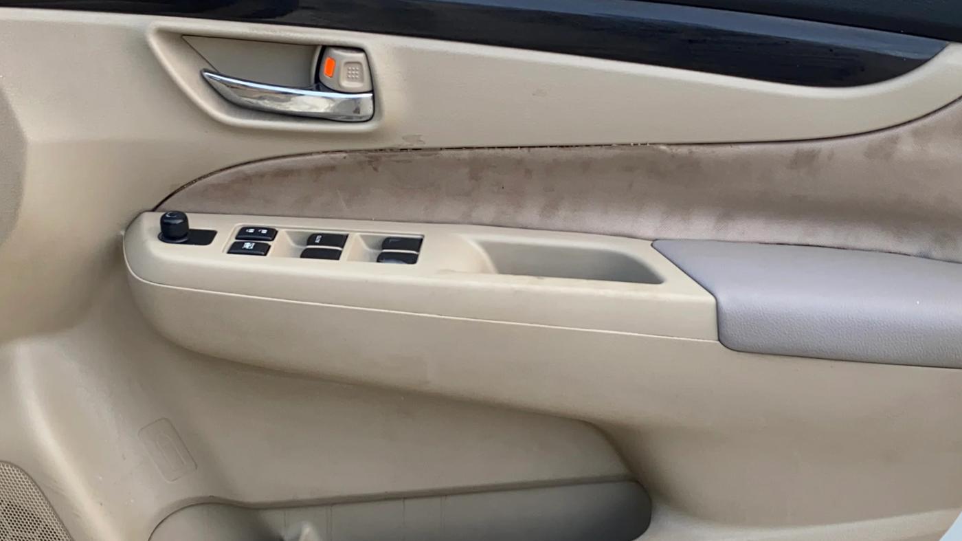 2015 Maruti Ciaz VXI+, Petrol, Manual, 78,062 km, Driver Side Door Panels Control