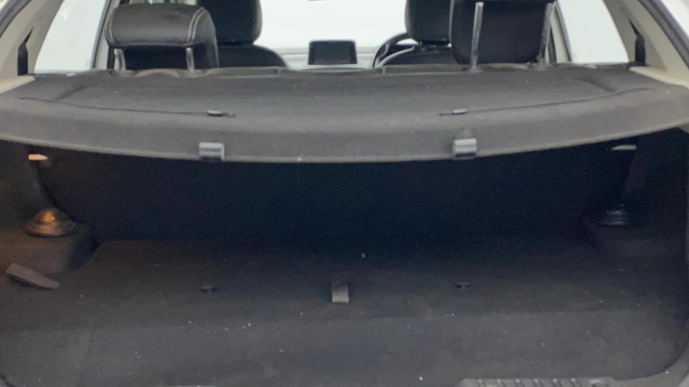 2024 Tata ALTROZ XZ CNG, CNG, Manual, 28,351 km, Boot Inside