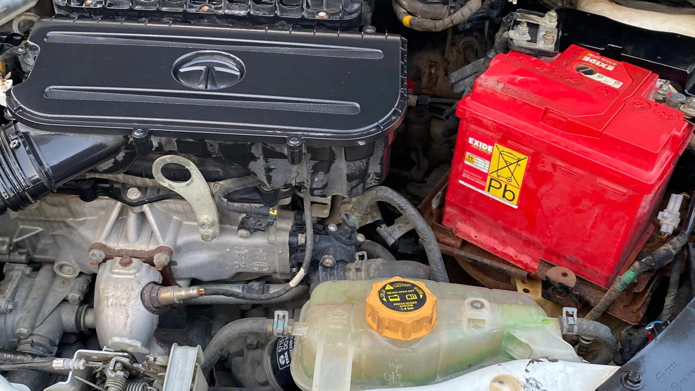 2020 Tata Tiago XT PETROL, Petrol, Manual, 64,908 km, Engine View - Left
