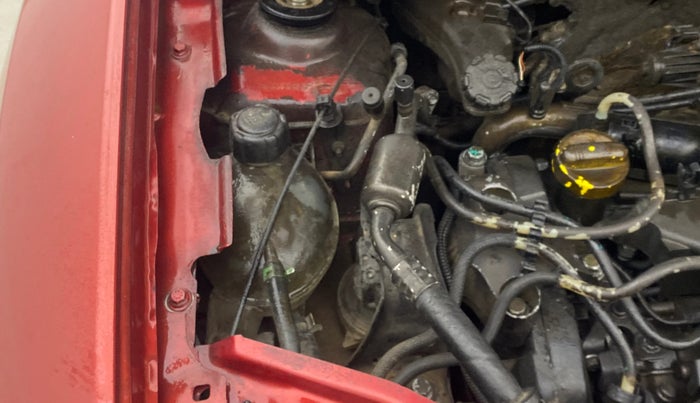 2015 Renault Duster 85 PS RXL DIESEL, Diesel, Manual, 1,18,559 km, Engine View - Right