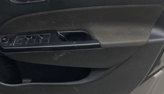 2017 Maruti Swift VDI, Diesel, Manual, 62,673 km, Driver Side Door Panels Control