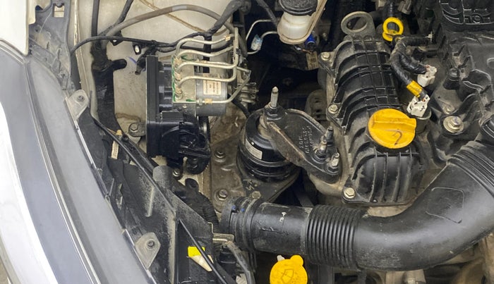 2024 Tata Tiago  XZA Plus CNG, CNG, Automatic, 18,522 km, Engine View - Right