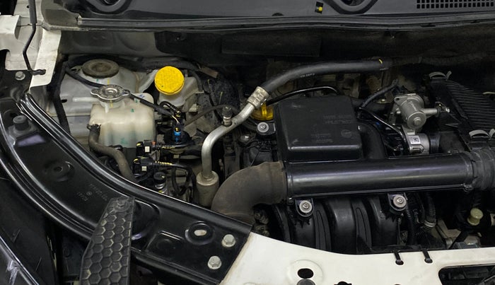 2024 Nissan MAGNITE  XE AMT EZ Shift, Petrol, Automatic, 33,642 km, Engine View - Right