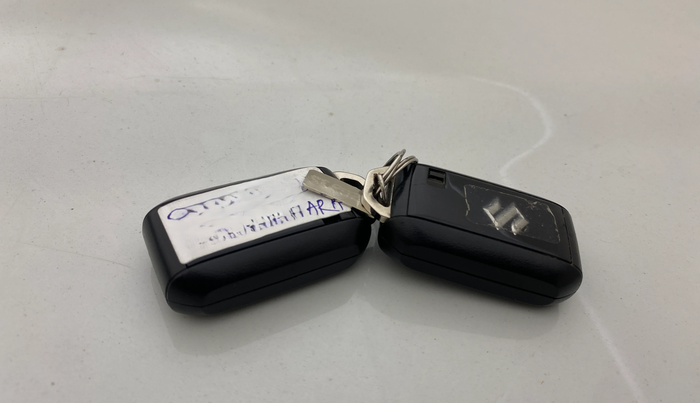 2023 Maruti Grand Vitara SIGMA SMART HYBRID, Petrol, Manual, 31,873 km, Key Close Up