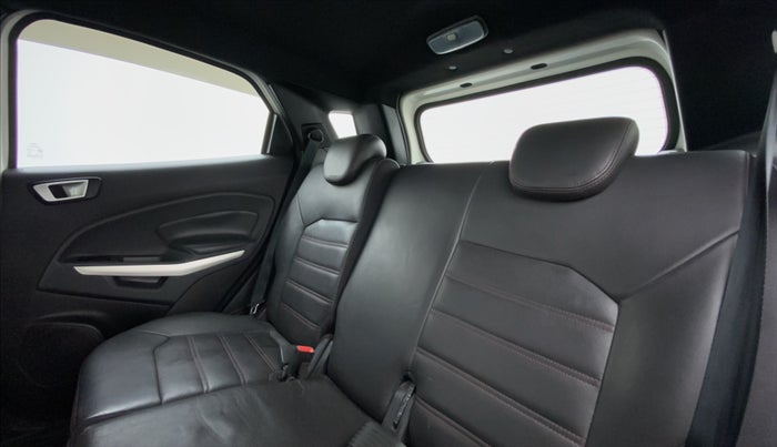 2014 Ford Ecosport 1.5 TITANIUMTDCI OPT, Diesel, Manual, 50,584 km, Right Side Rear Door Cabin