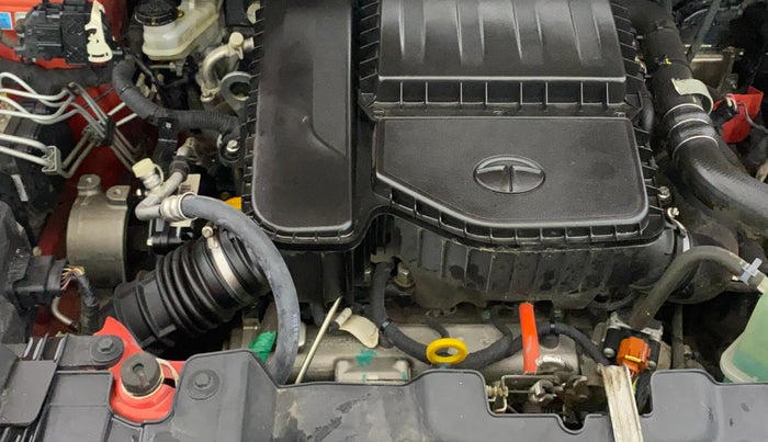 2022 Tata NEXON XZ PLUS SUNROOF DIESEL DUAL TONE, Diesel, Manual, 44,739 km, Engine View - Right