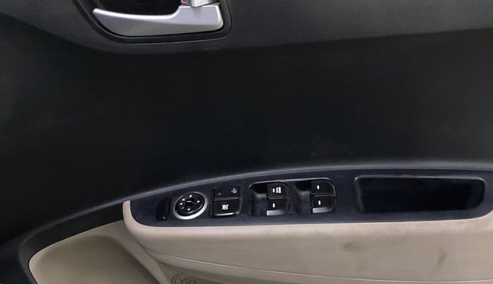 2016 Hyundai Xcent S 1.2, Petrol, Manual, 69,574 km, Driver Side Door Panels Control