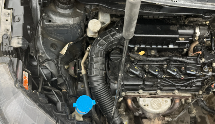 2022 Maruti XL6 ZETA MT, Petrol, Manual, 81,177 km, Engine View - Right