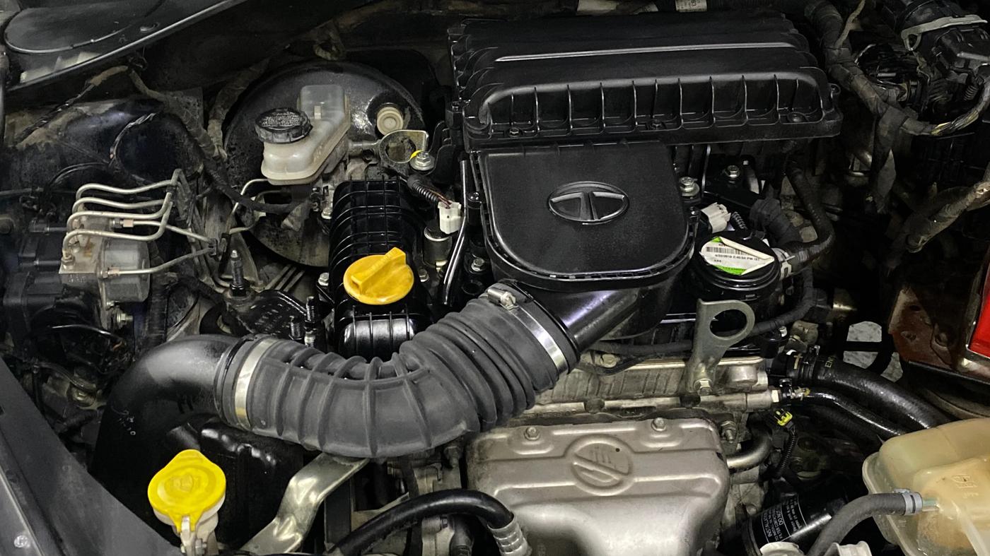 2019 Tata TIGOR XZ PLUS PETROL, Petrol, Manual, 96,916 km, Engine View - Right