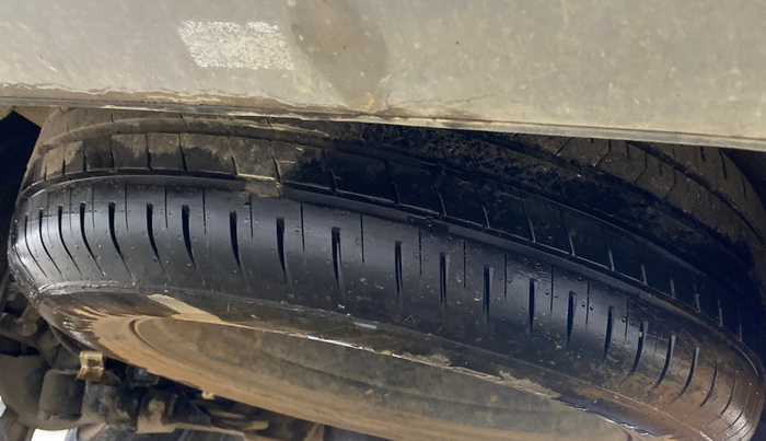 2022 Hyundai ALCAZAR 2.0 SIGNATURE MT 6STR, Petrol, Manual, 1,27,372 km, Spare Tyre